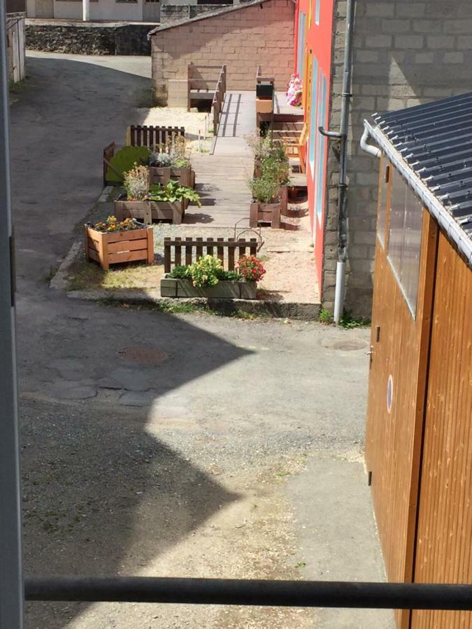 Le Petit Logement Lejlighed Pre-en-Pail-Saint-Samson Eksteriør billede